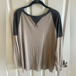 Vici Women’s Oversized Crewneck long sleeve